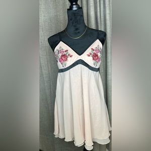 Soma size medium slip / night dress pink with flower embroidery